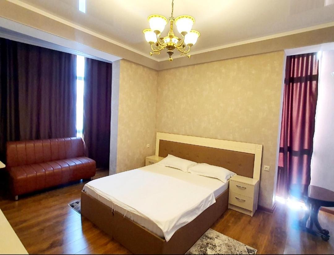 Lamiya Aparts Hotel Alma-Ata Kamer foto